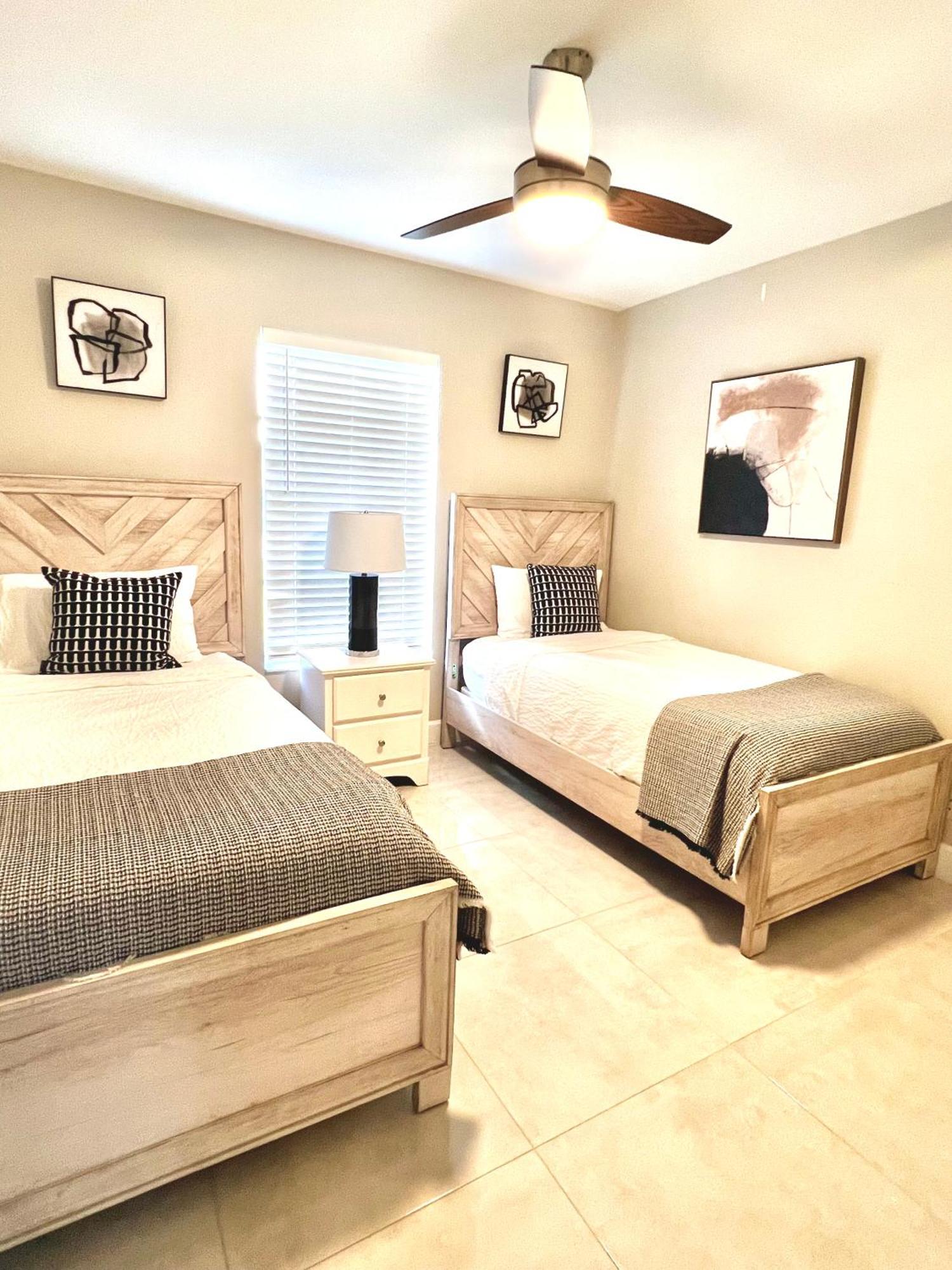Spacious Home Near Downtown & The Beach Delray Beach Exteriér fotografie